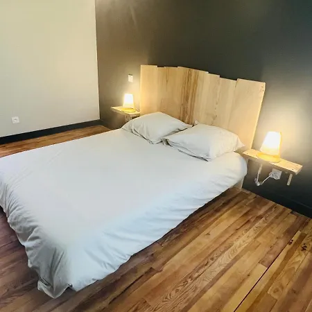 Sleep & Road Дом отдыха Couteuges